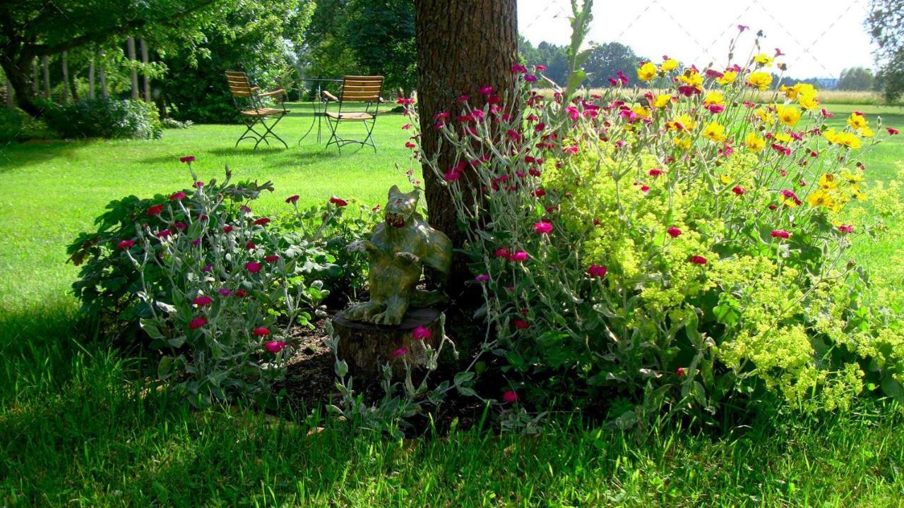 Janischs Fewo Im Spreewald, Terrasse, Grosser Garten Und Blick Inklusive Unterspreewald Bagian luar foto